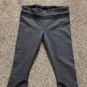 Lululemon crop size 10